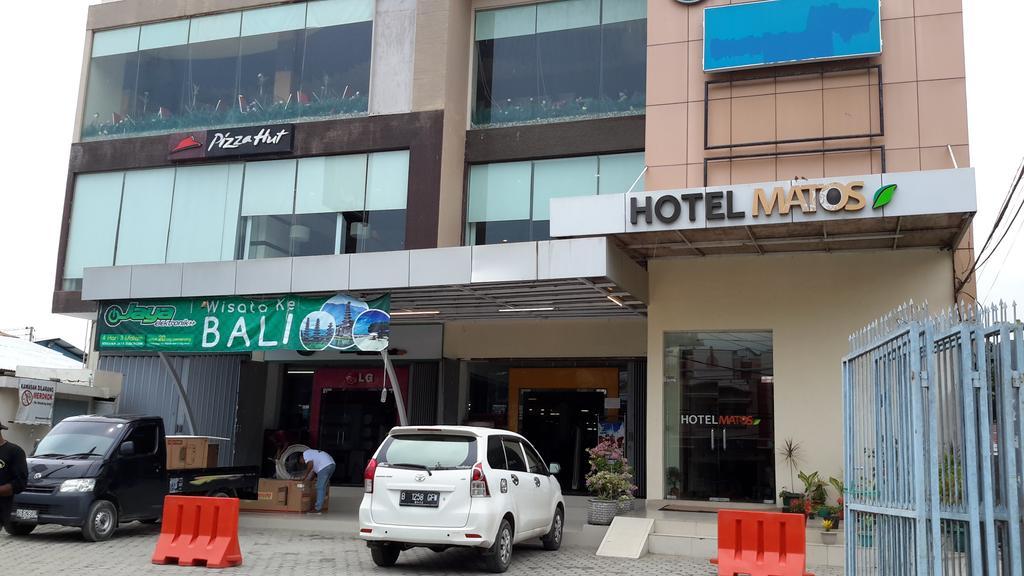 Hotel Matos จายาปุระ ภายนอก รูปภาพ